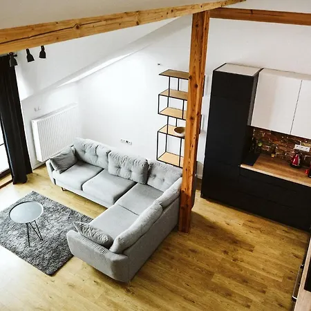 Apartament 公寓 *