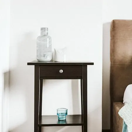 Apartament *