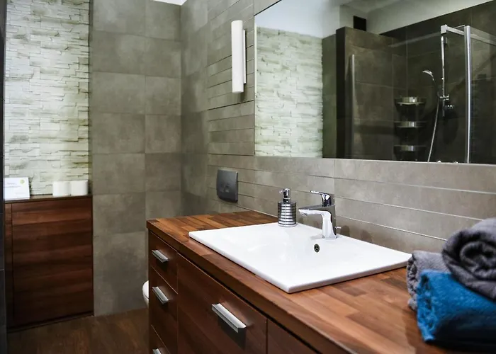 アパート Apartament *