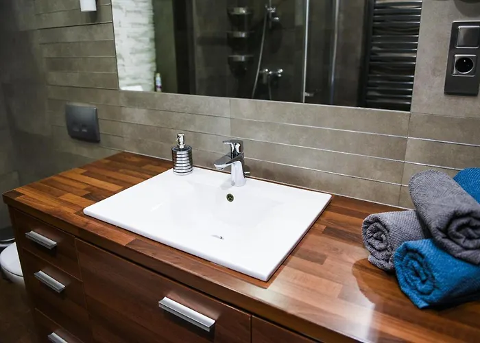 Apartament アパート *